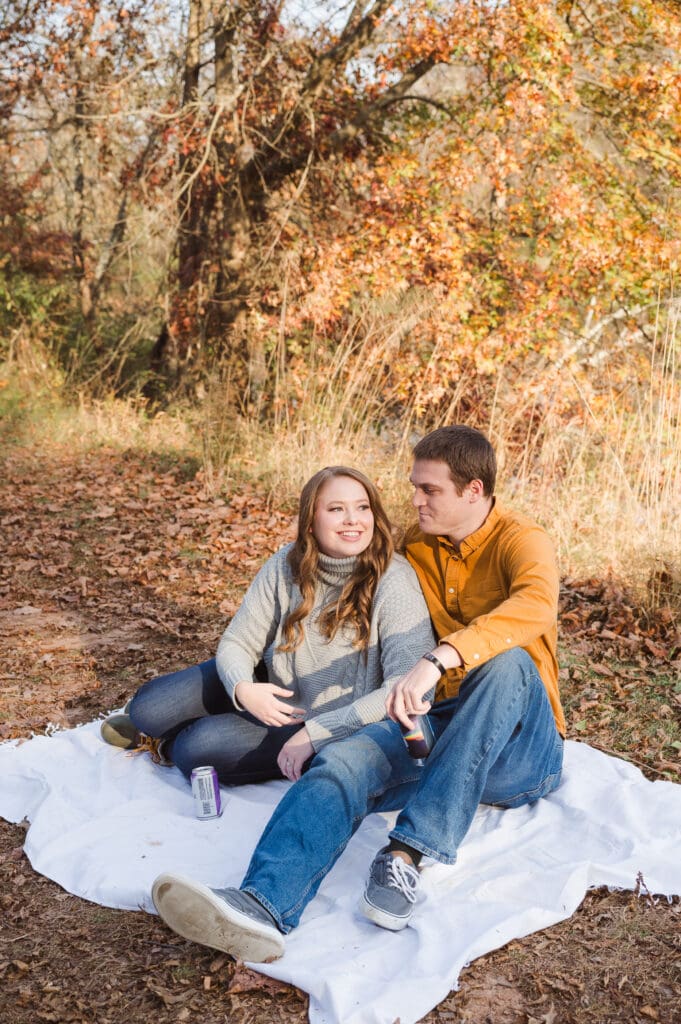 duke-island-park-nj-engagement-photos-by-suess-moments