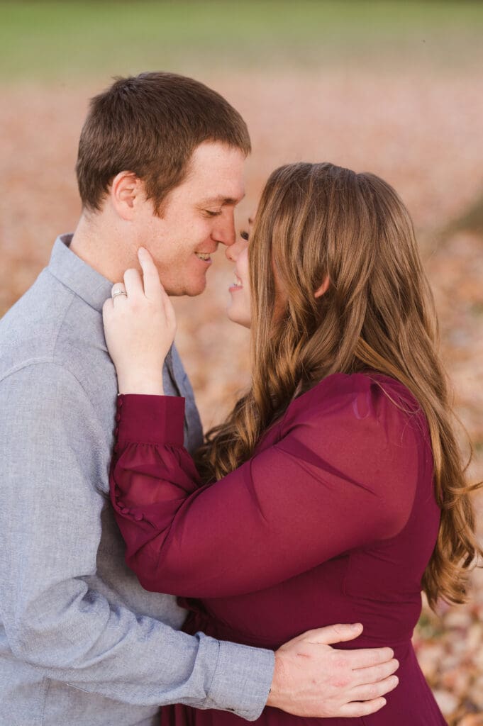 duke-island-park-nj-engagement-photos-by-suess-moments