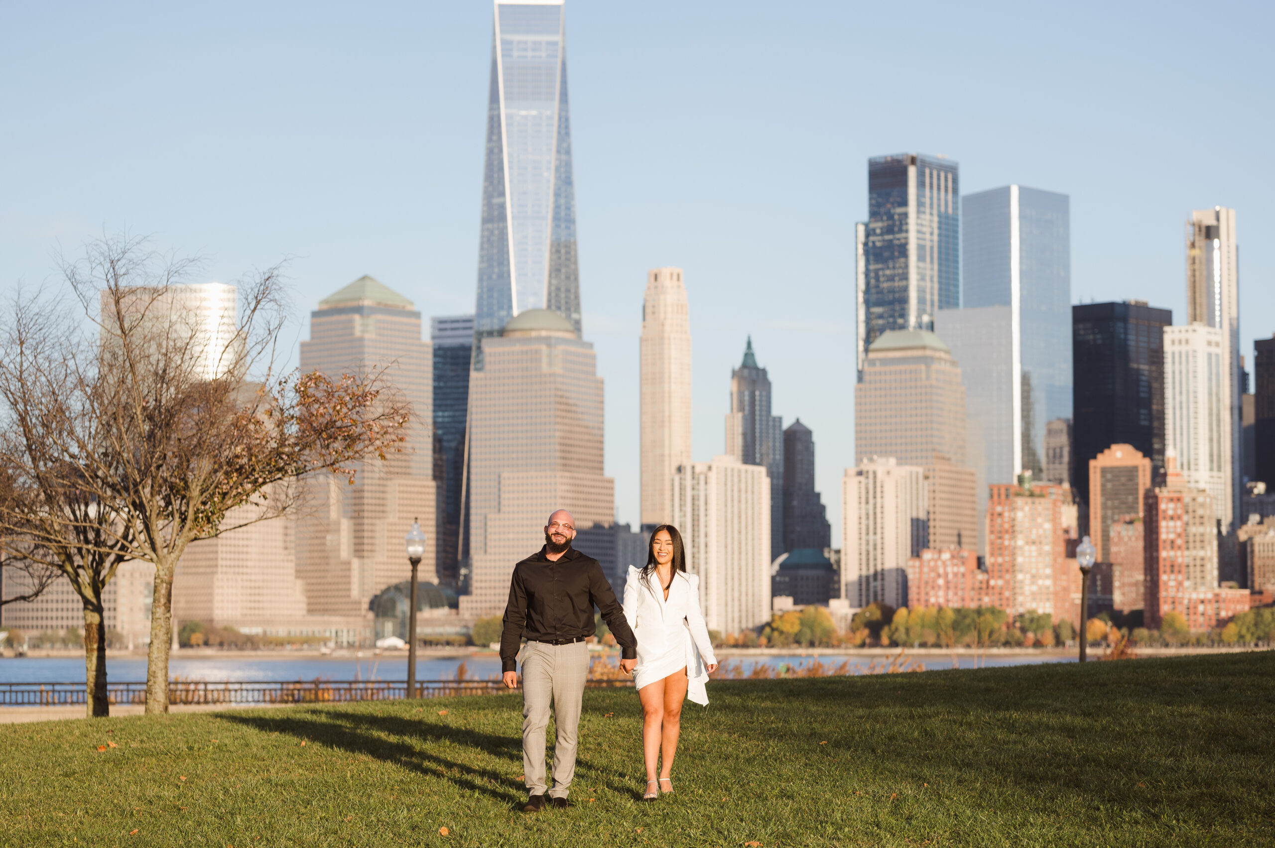 engagement-photo-at-liberty-state-park-nj