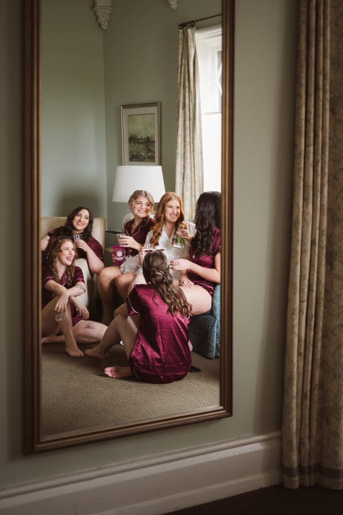 bridesmaids-on-wedding-day
