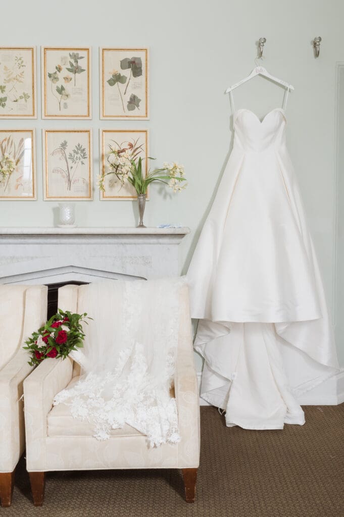 whitby-castle-wedding-bridal-suite