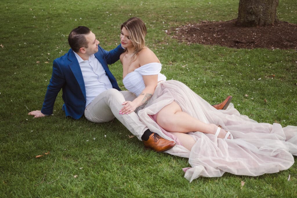 seton-hall-nj-engagement-photos-spring-by-suess-moments-photography
