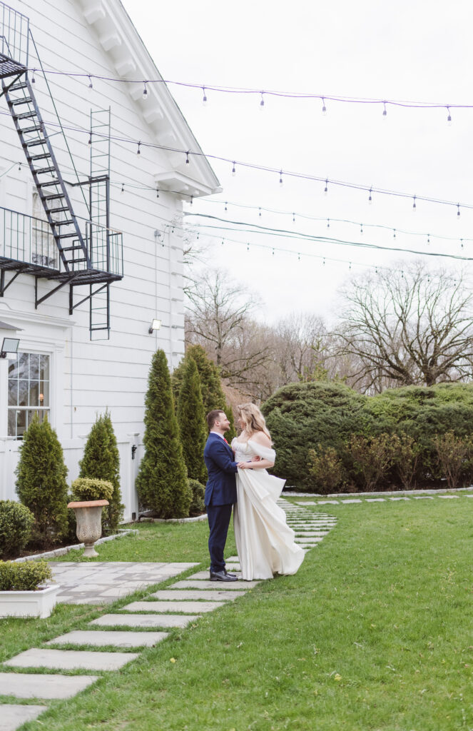 wedding-photos-at-the-briarcliff-manor-ny-by-suess-moments