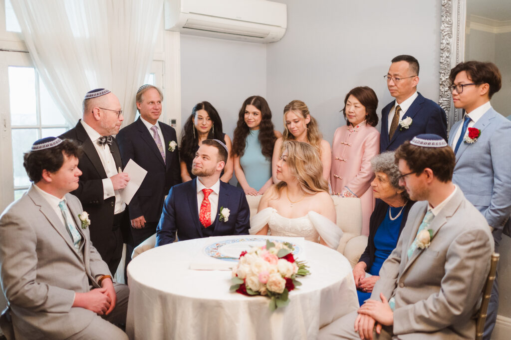 jewish-ketubah-signing-at-briarcliff-manor-wedding