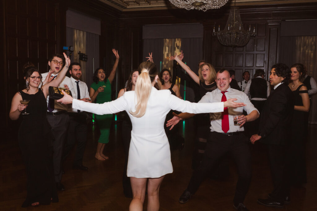 wedding-reception-dancing-at-athletic-club-of-columbus-ohio