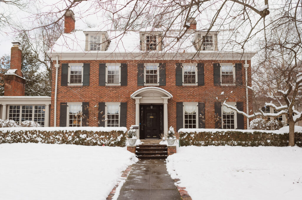 wedding-day-with-snow