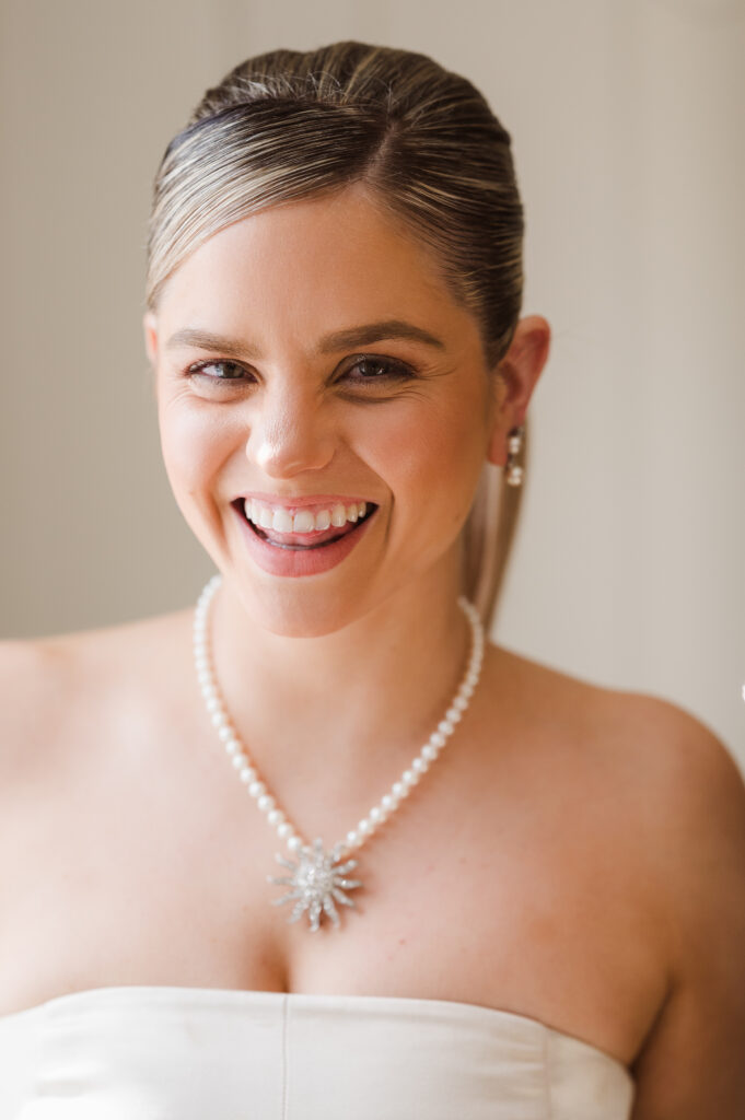 the-bride-didnt-wear-white-wedding-photos-by-suess-moments-photography