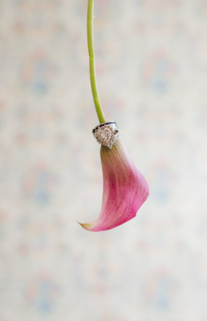 wedding-ring-shot-with-flower