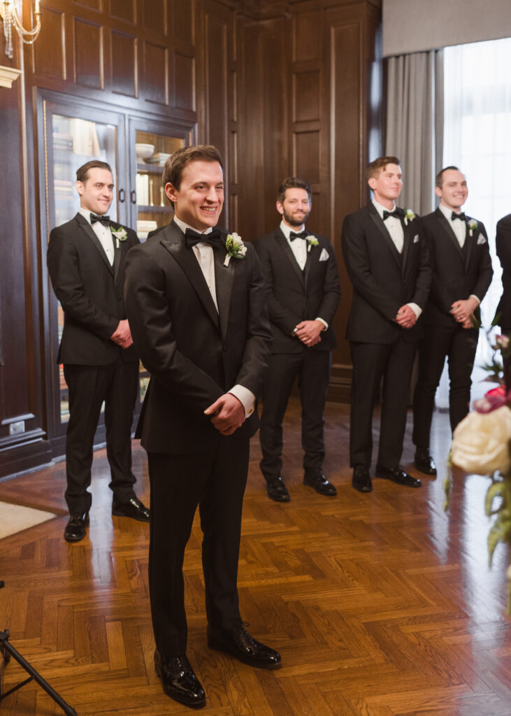 wedding-ceremony-at-athletic-club-of-columbus-ohio-by-suess-moments