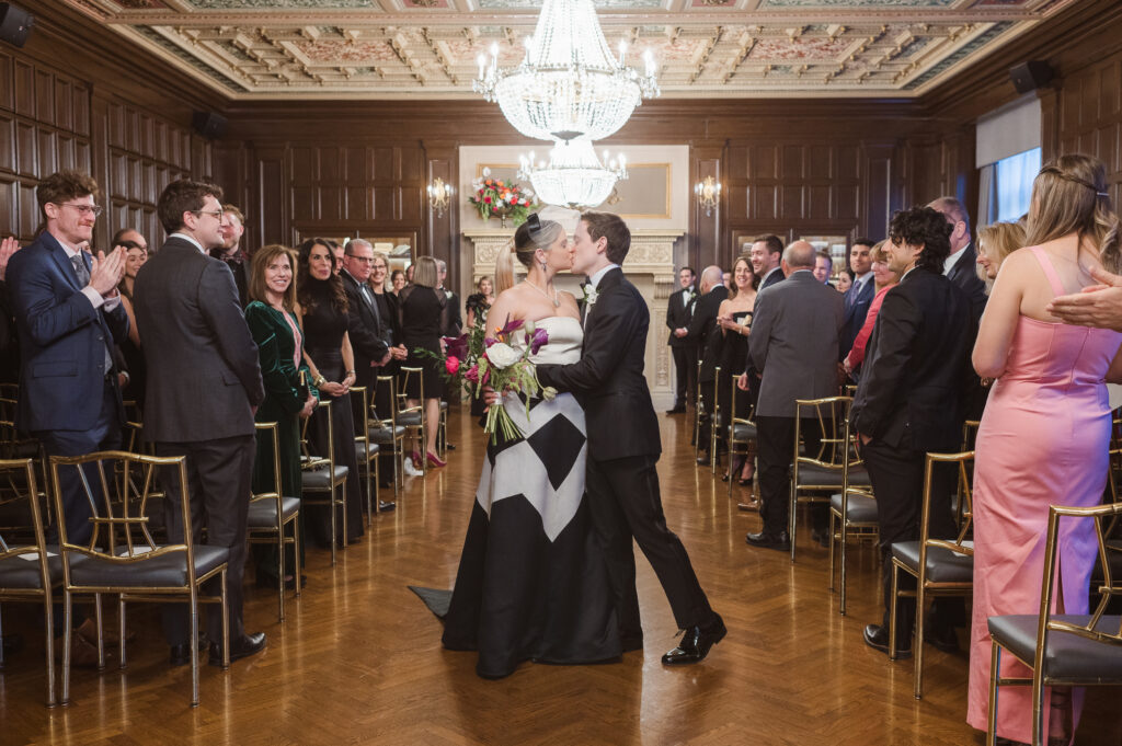 wedding-ceremony-at-athletic-club-of-columbus-ohio-by-suess-moments