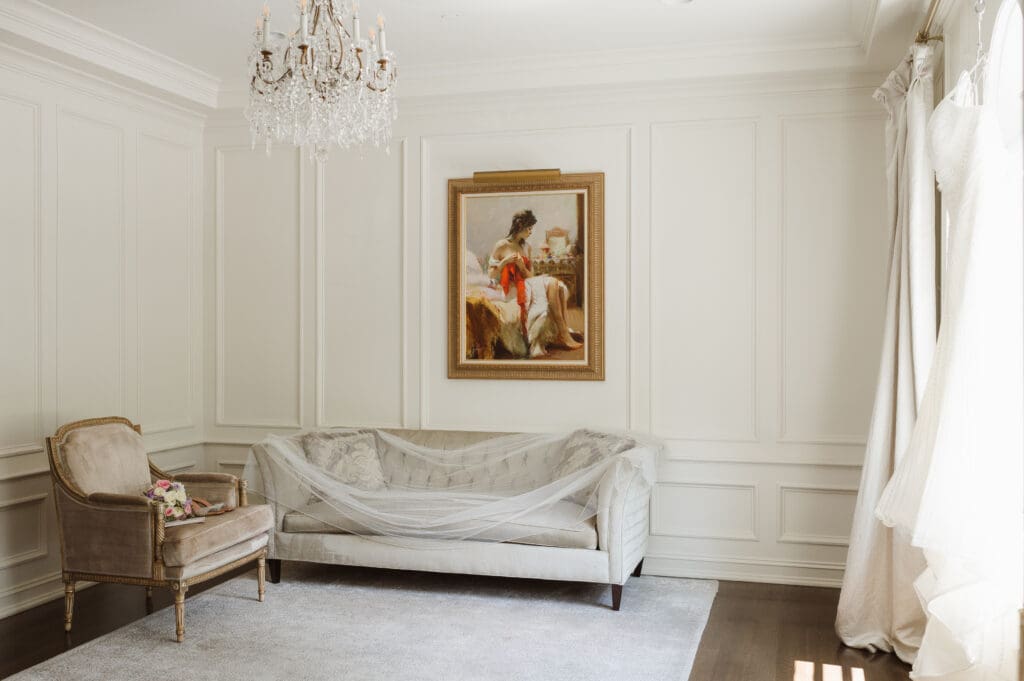 bridal-suite-at-naninas-in-the-park-nj