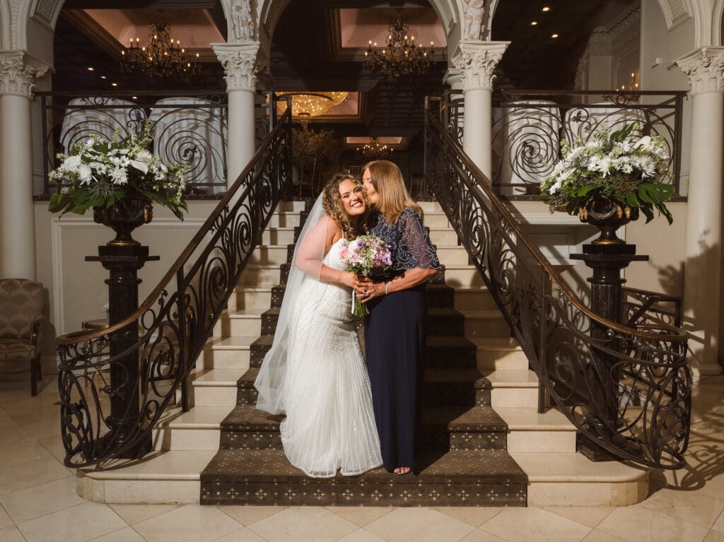 wedding-photos-at-naninas-in-the-park-nj-photographer-suess-moments