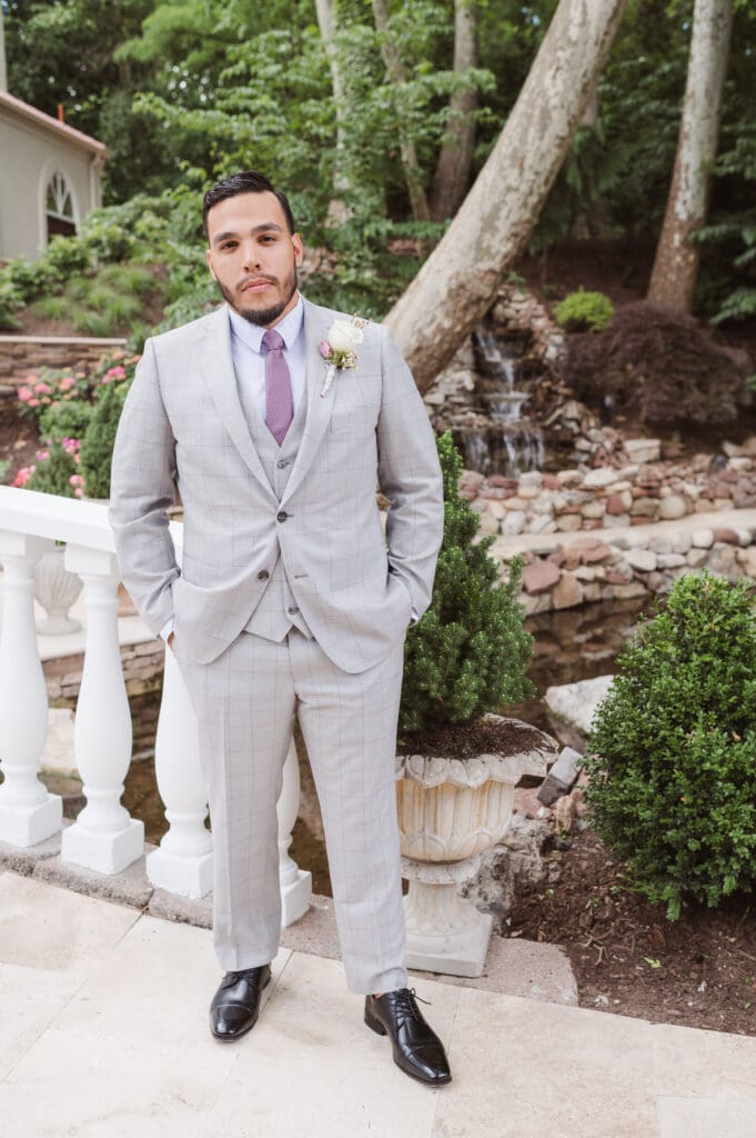 wedding-photos-at-naninas-in-the-park-nj-photographer-suess-moments