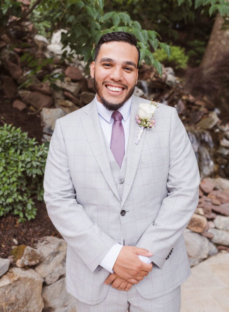 wedding-photos-at-naninas-in-the-park-nj-photographer-suess-moments