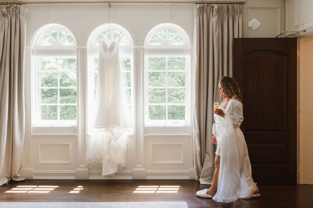 bridal-suite-at-naninas-in-the-park-nj