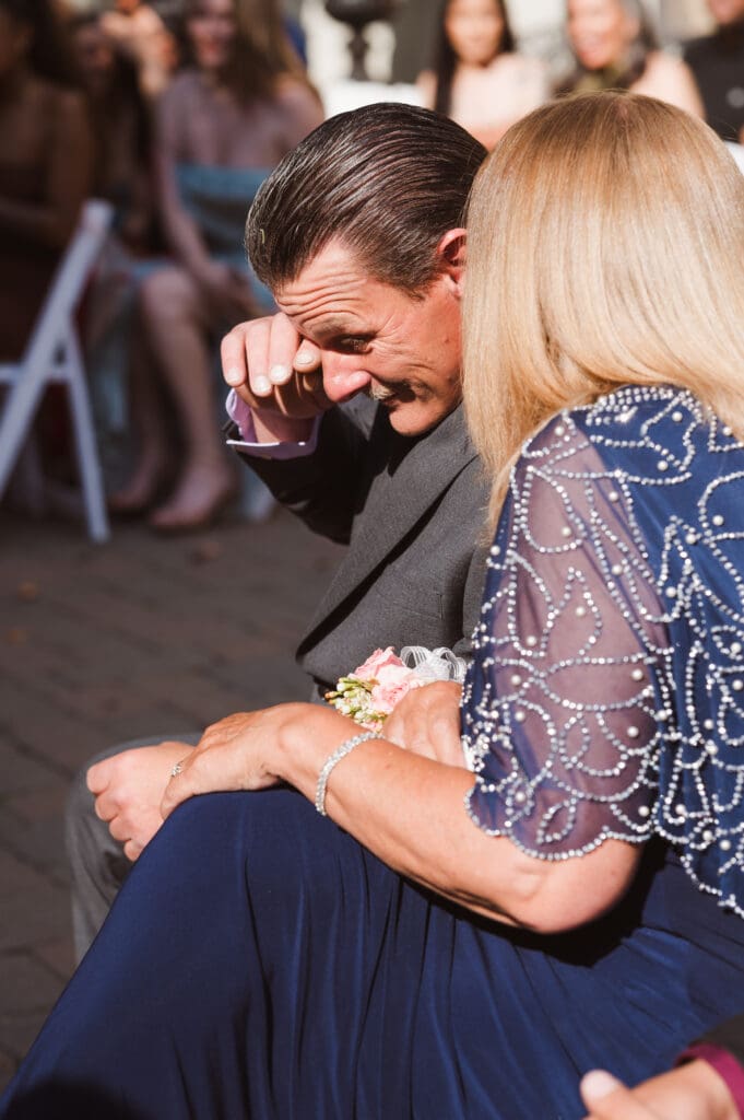 wedding-photos-at-naninas-in-the-park-nj-photographer-suess-moments