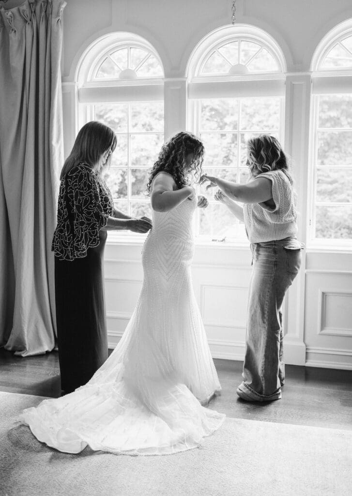 getting-ready-bride