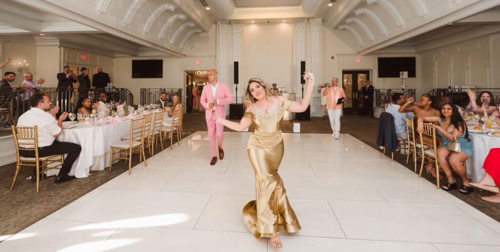 wedding-photos-at-naninas-in-the-park-nj-photographer-suess-moments