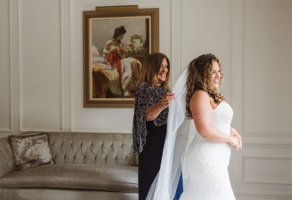 wedding-photos-at-naninas-in-the-park-nj-photographer-suess-moments