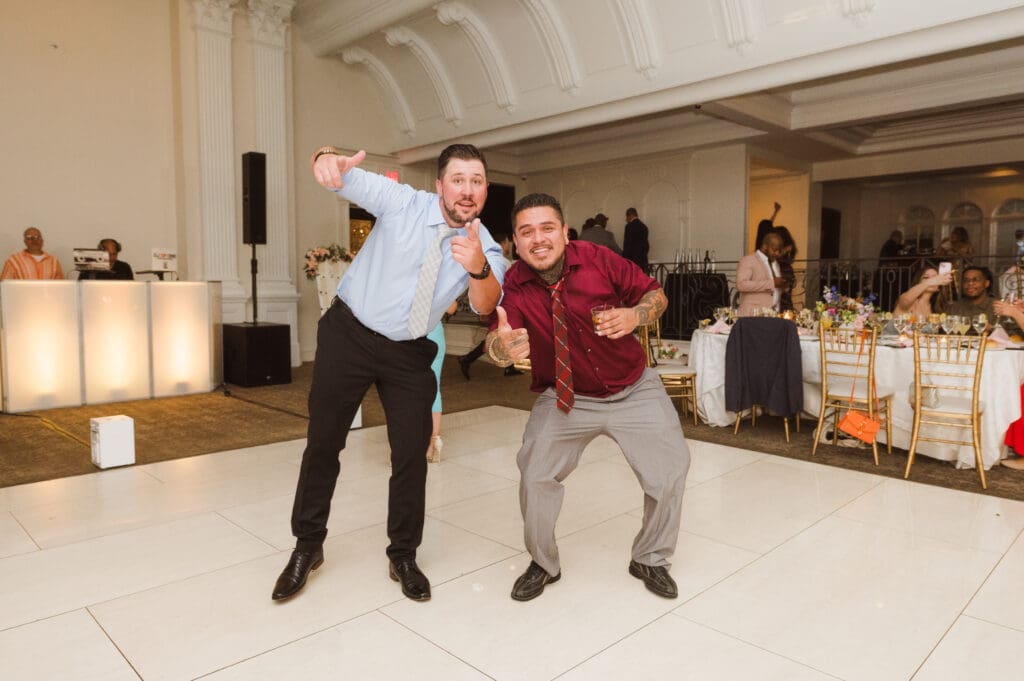 wedding-photos-at-naninas-in-the-park-nj-photographer-suess-moments