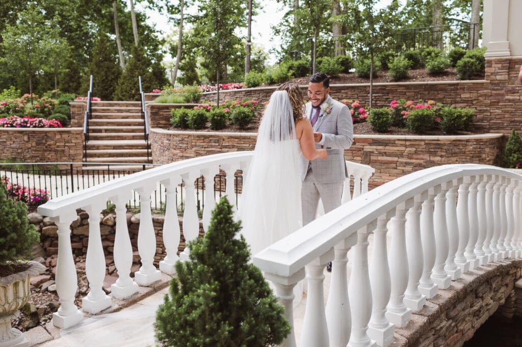 wedding-photos-at-naninas-in-the-park-nj-photographer-suess-moments