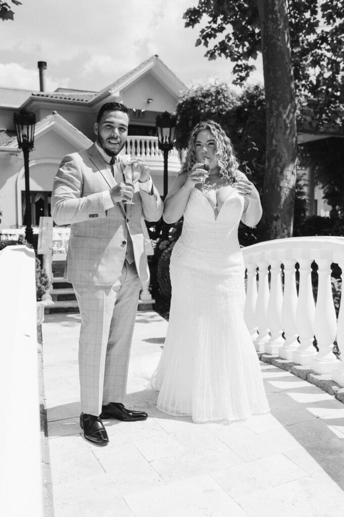 wedding-photos-at-naninas-in-the-park-nj-photographer-suess-moments
