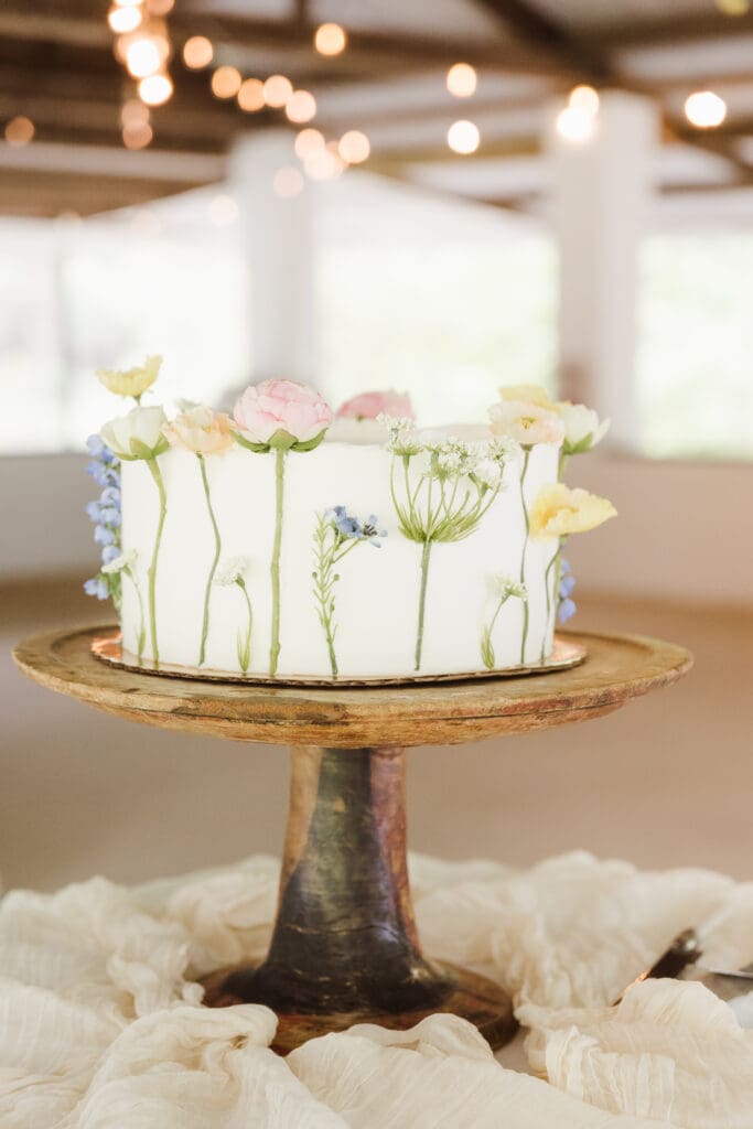 Garden-theme-wedding-at-pats-30-acres-nj-photos-by-suess-moments-photography