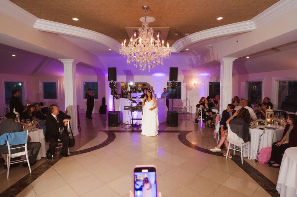 bride-singing-on-wedding-day