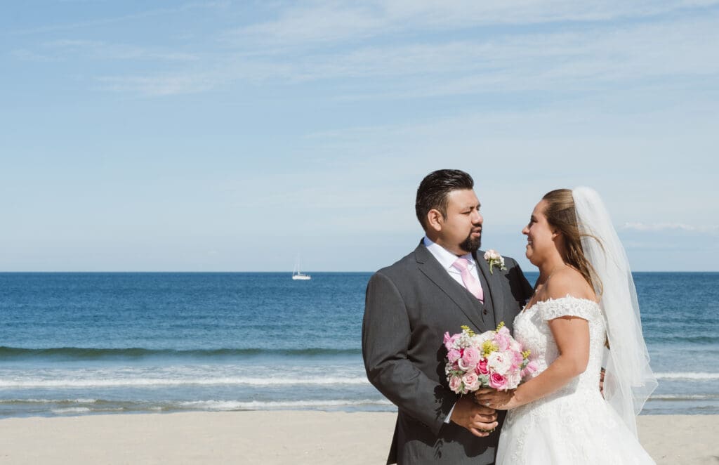 beach-wedding-photos-at-windows-on-the-water-nj-by-suess-moments