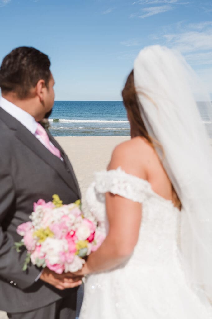 beach-wedding-photos-at-windows-on-the-water-nj-by-suess-moments