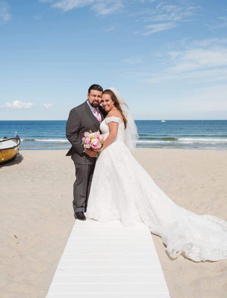 beach-wedding-photos-at-windows-on-the-water-nj-by-suess-moments