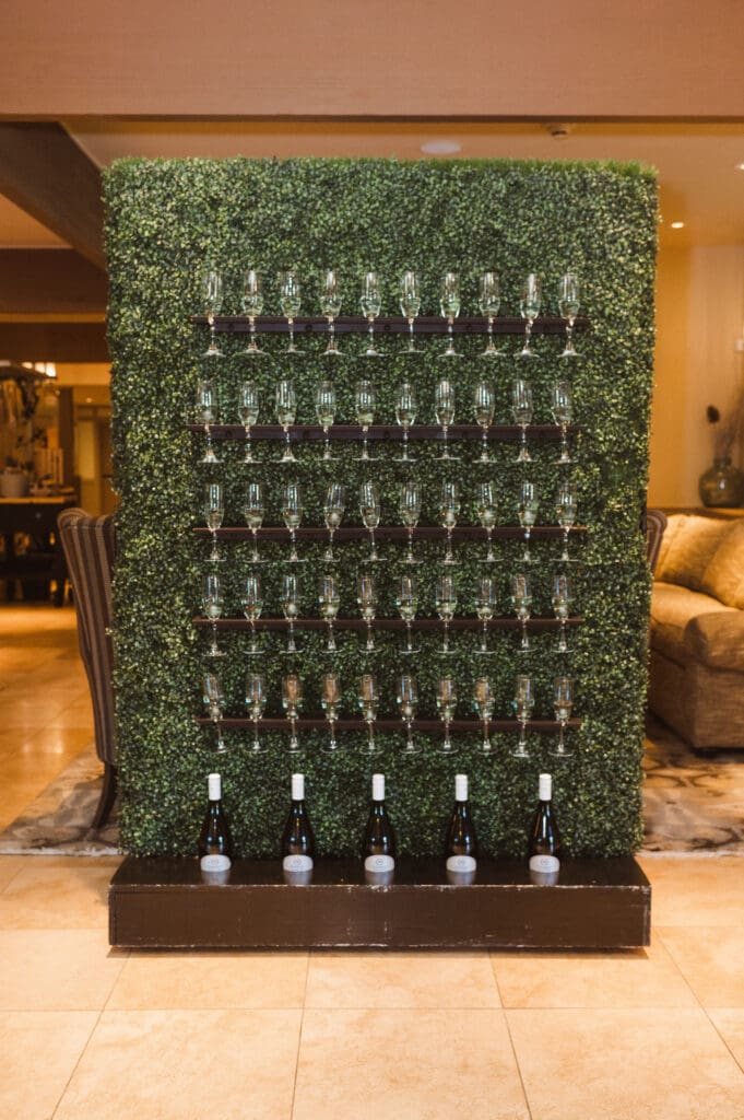 champagne-wall-at-bear-brook-valley