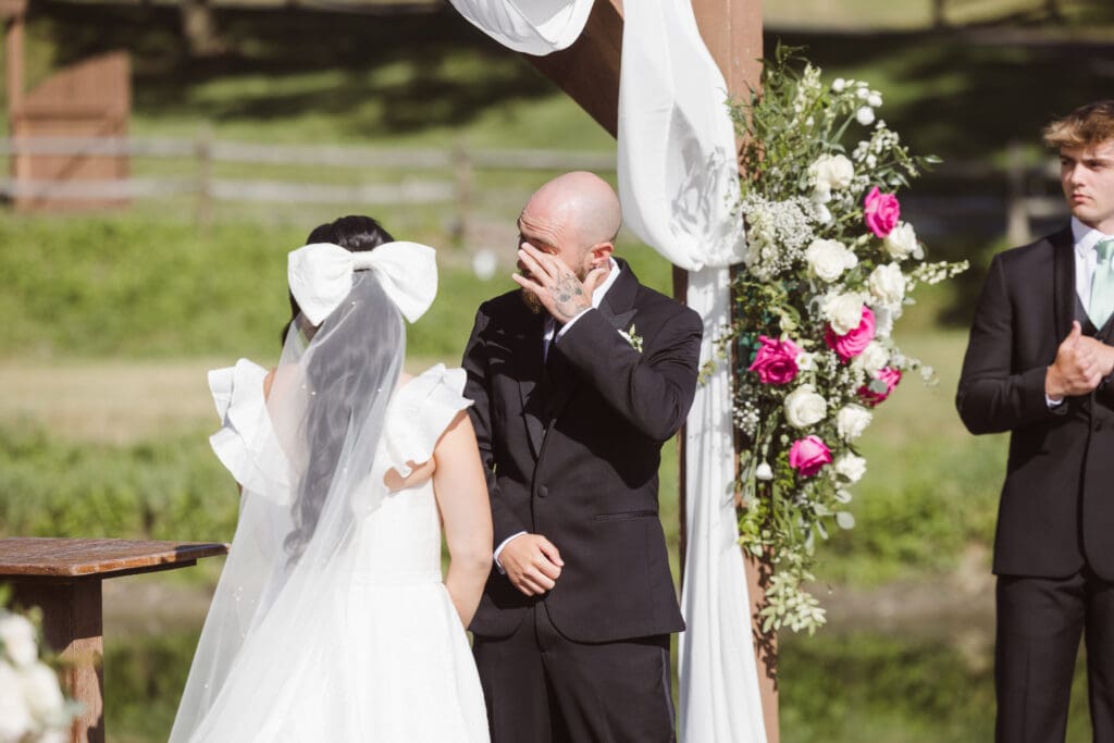 ceremony-bear-brook-valley-nj-wedding-photos-by-suess-moments-photography