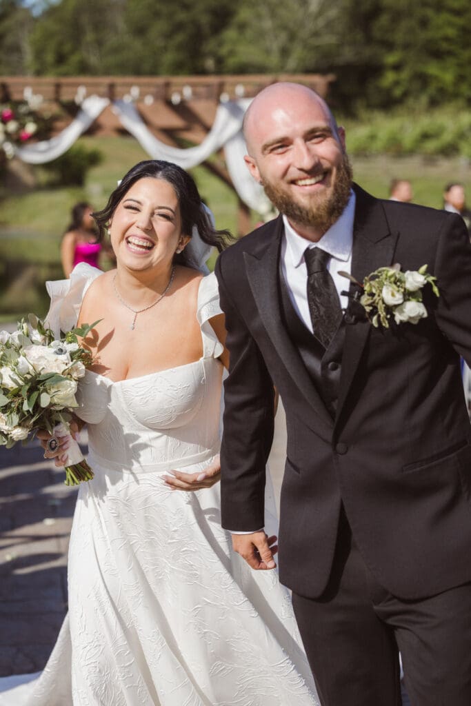 ceremony-bear-brook-valley-nj-wedding-photos-by-suess-moments-photography