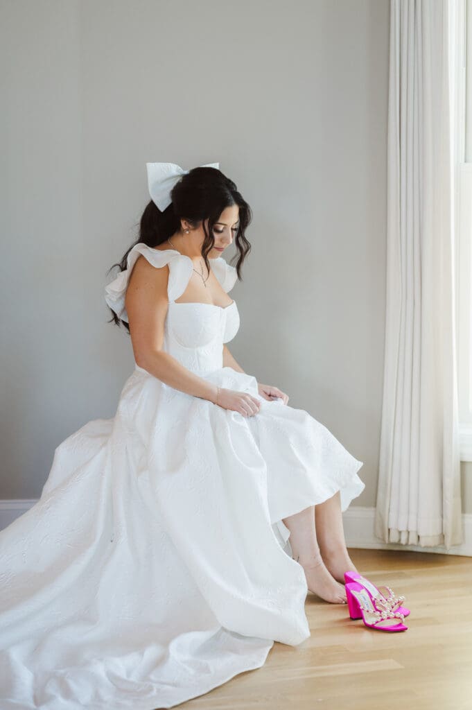 bridal-portrait-getting-ready
