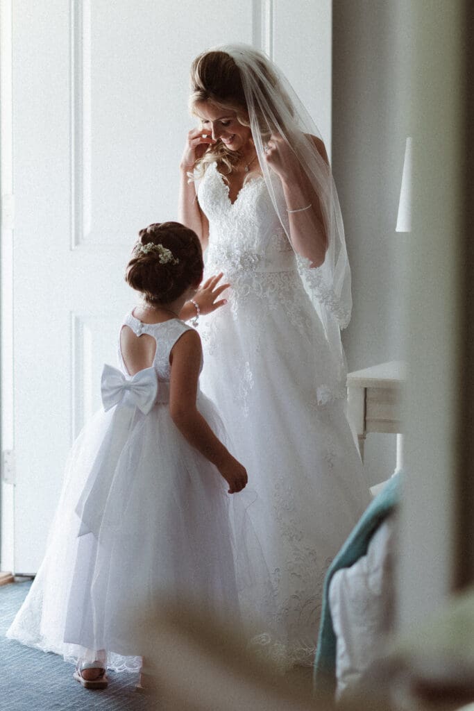 bridal-prep-photos-by-suess-moments-nj-photographer