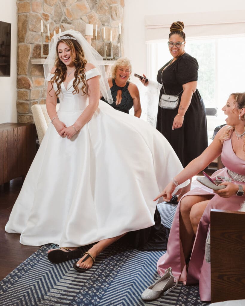 bridal-prep-photos-by-suess-moments-nj-photographer