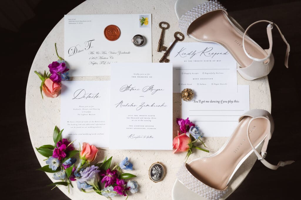 wedding-photos-of-details-as-a-flat-lay-by-suess-moments-nj-photographer