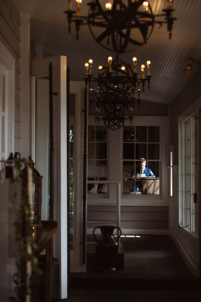what-are-groom-prep-getting-ready-photos-by-nj-wedding-photographer-suess-moments
