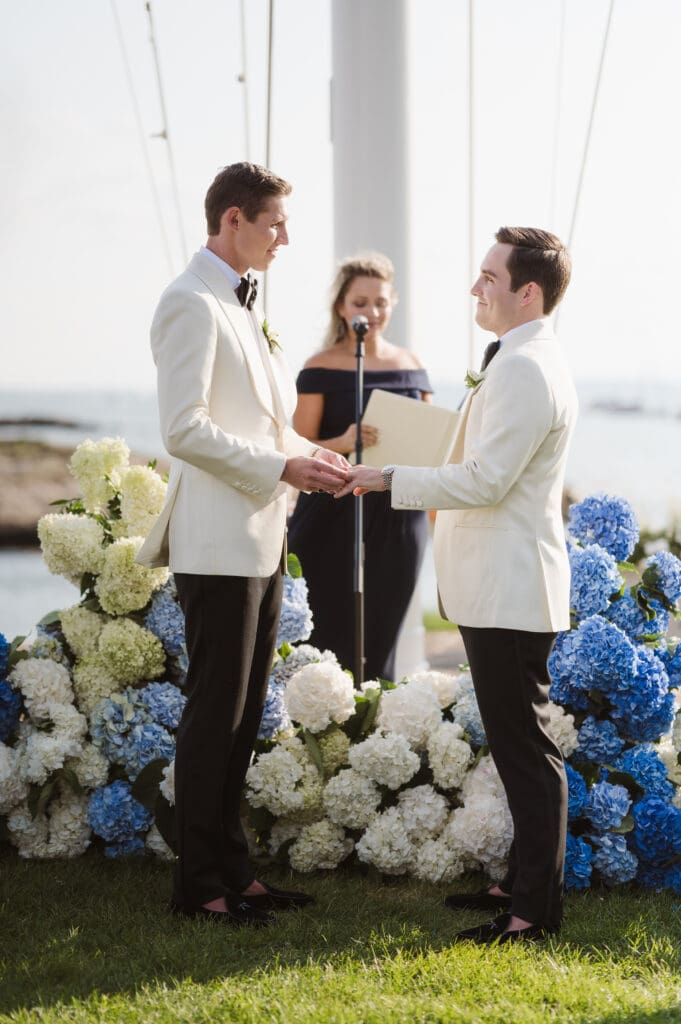a-gay-couple-wedding-photos-by-suess-moments-photography