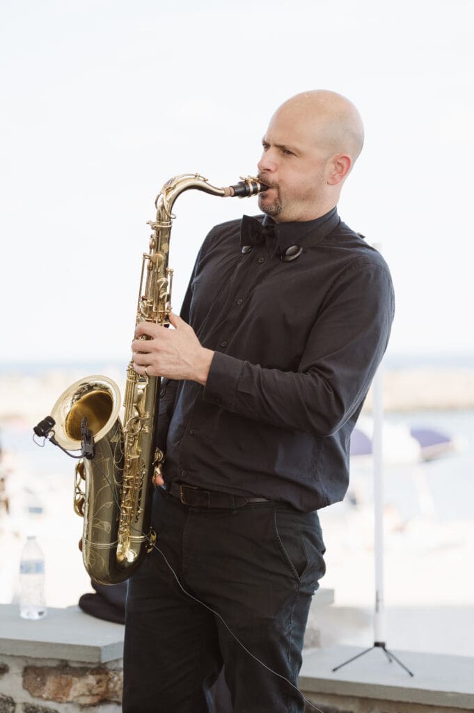 wedding-saxophone