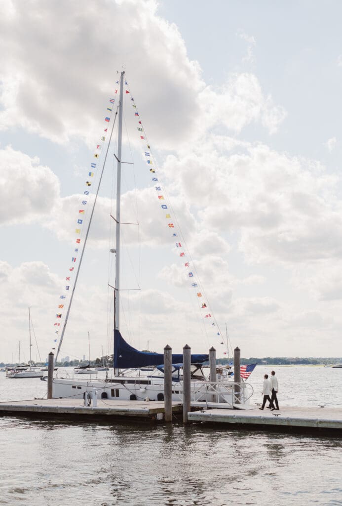 sail-boat-wedding-photos