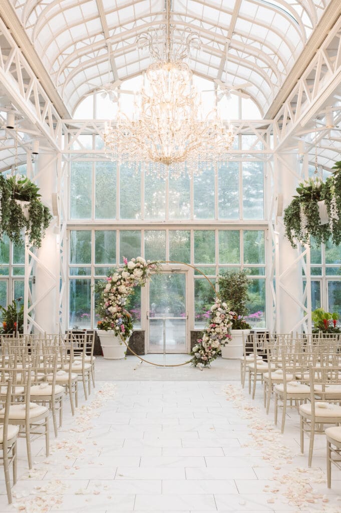 ceremony-wedding-photos-in-the-conservatory-at-the-madison-hotel-new-jersey-by-suess-moments