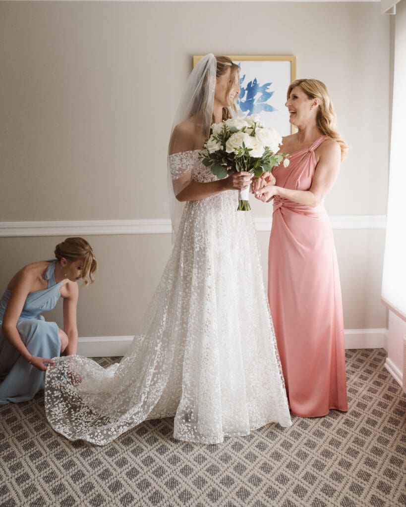 where to put on your dress for bridal prep photos at the madison hotel nj