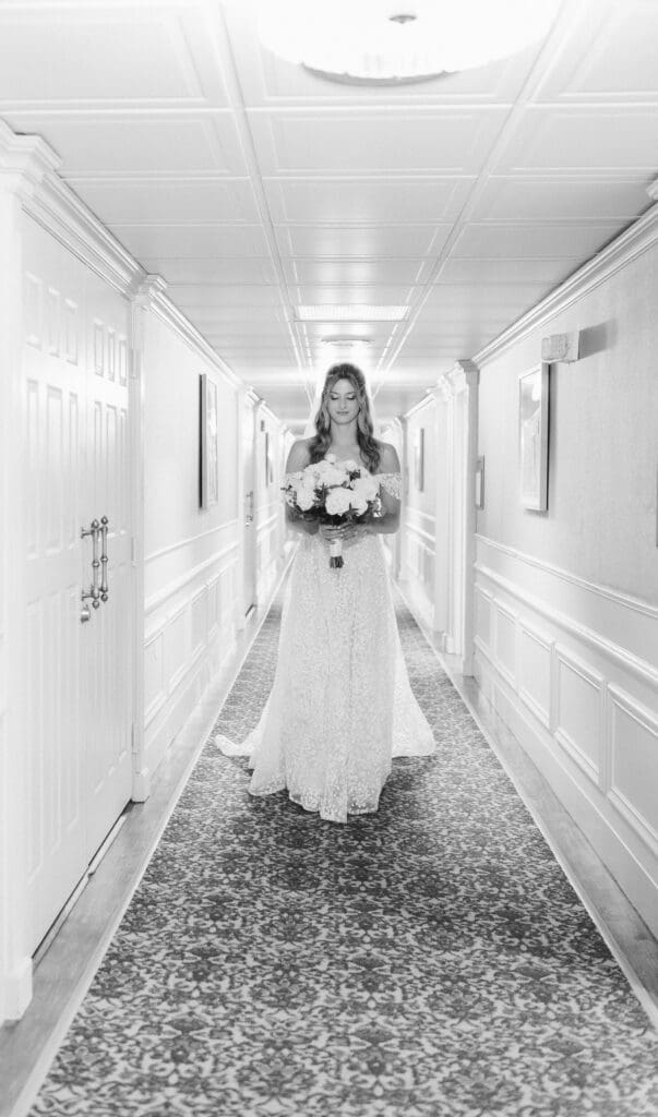 bride-and-groom-conservatory-madison-hotel-wedding-photos-by-suess-moments