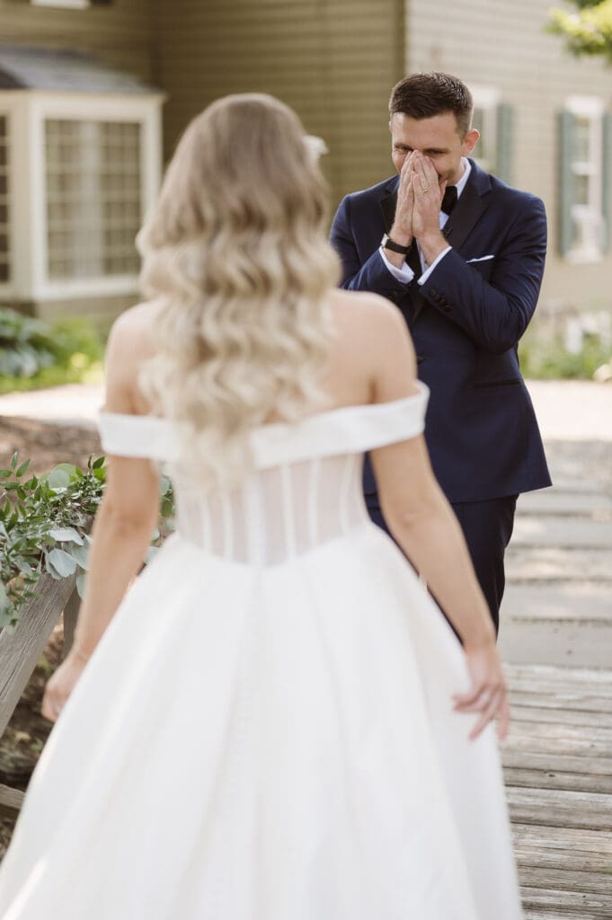 inn-at-millrace-pond-wedding-photos-by-suess-moments-photography-nj