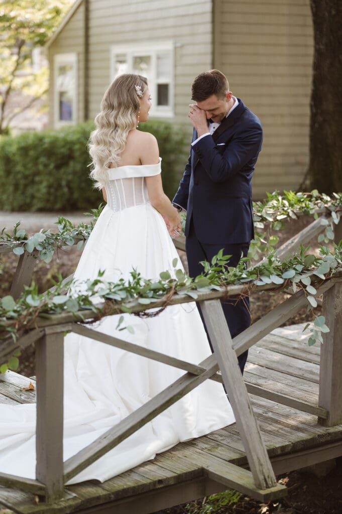 inn-at-millrace-pond-wedding-photos-by-suess-moments-photography-nj