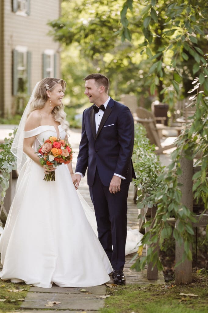 inn-at-millrace-pond-wedding-photos-by-suess-moments-photography-nj