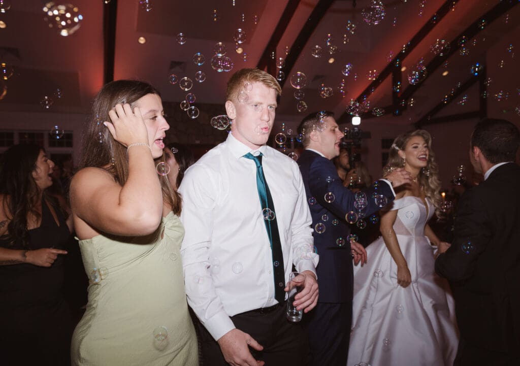 bubbles-at-wedding-reception