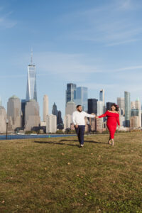 liberty-state-park-fall-season-engagement-photos-by-suess-moments